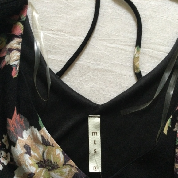 Fun Flowy Floral Dress, Strappy Low Back, Amazing Bell Sleeves, MTS Size S, Boho - Picture 6 of 15